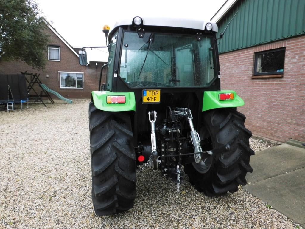 Traktor des Typs Deutz-Fahr Agrolux 70, Gebrauchtmaschine in Streefkerk (Bild 3)