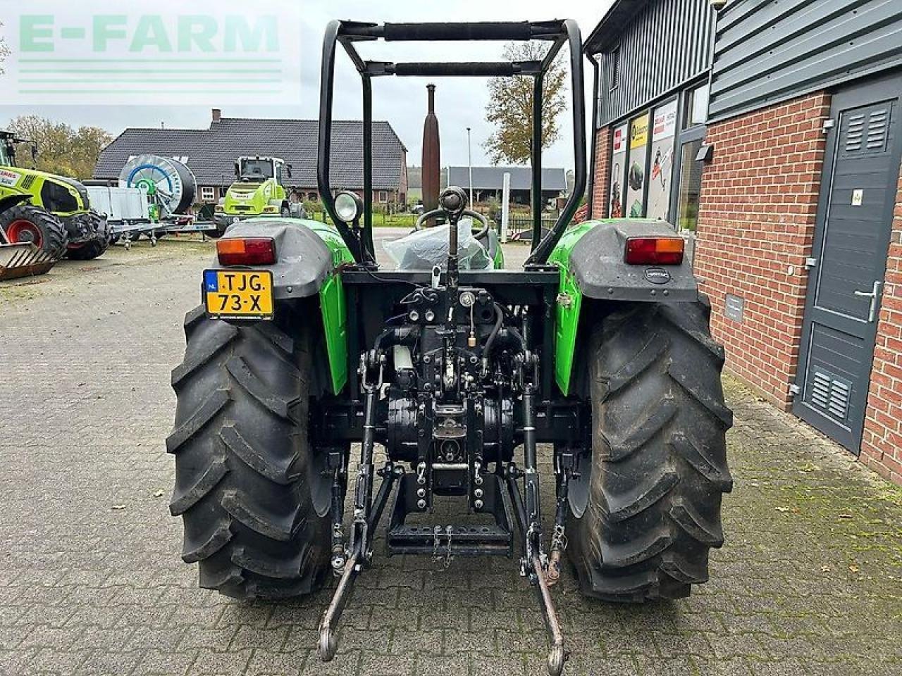 Traktor of the type Deutz-Fahr agrolux 80, Gebrauchtmaschine in ag BROEKLAND (Picture 4)