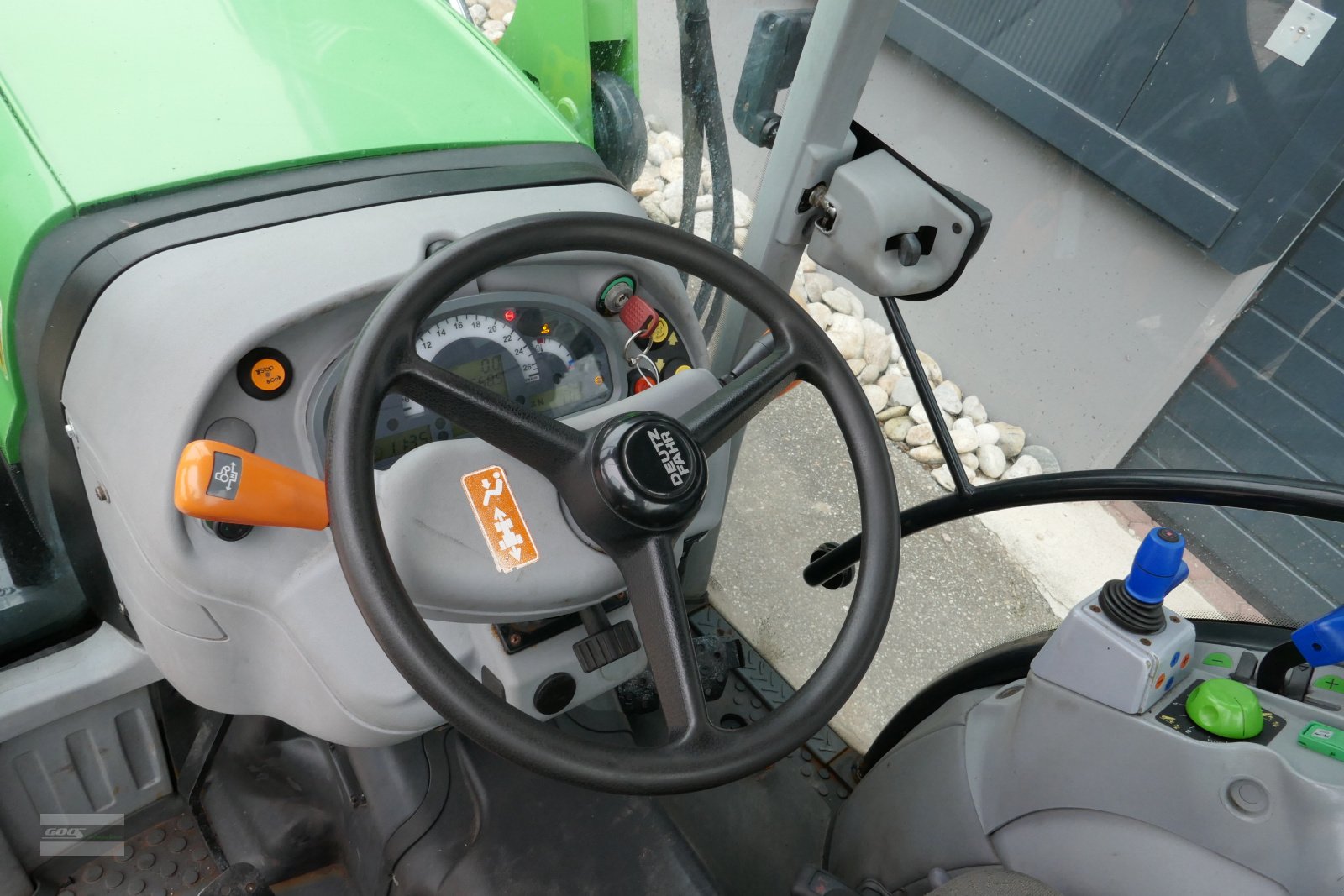 Traktor des Typs Deutz-Fahr Agroplus 430F Allr. Kompakter Kraftvoller Traktor mit Vollausstattung. Sehr guter Zustand!, Gebrauchtmaschine in Langenzenn (Bild 15)