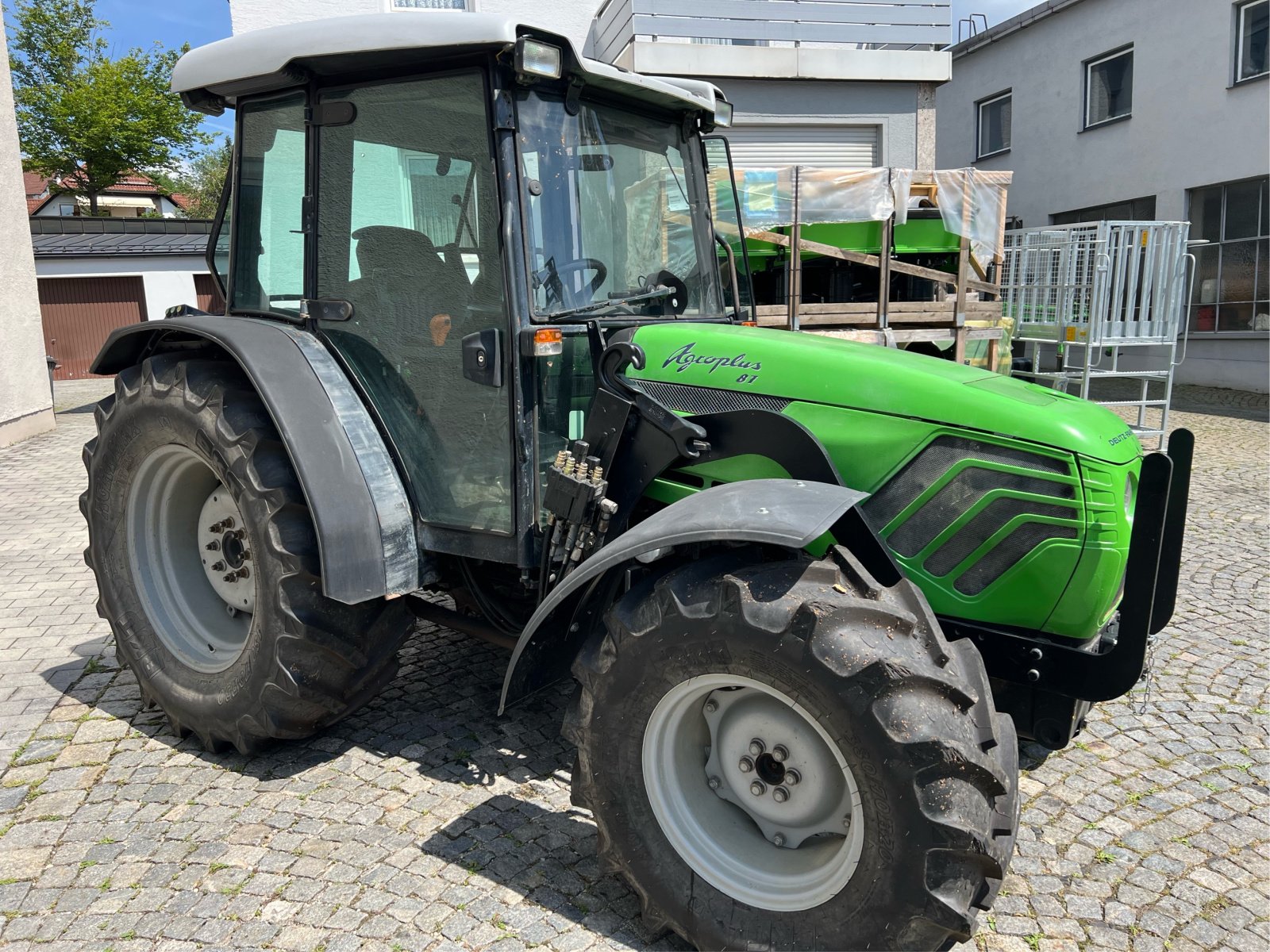 Traktor of the type Deutz-Fahr Agroplus 87 A, Gebrauchtmaschine in Freising (Picture 3)