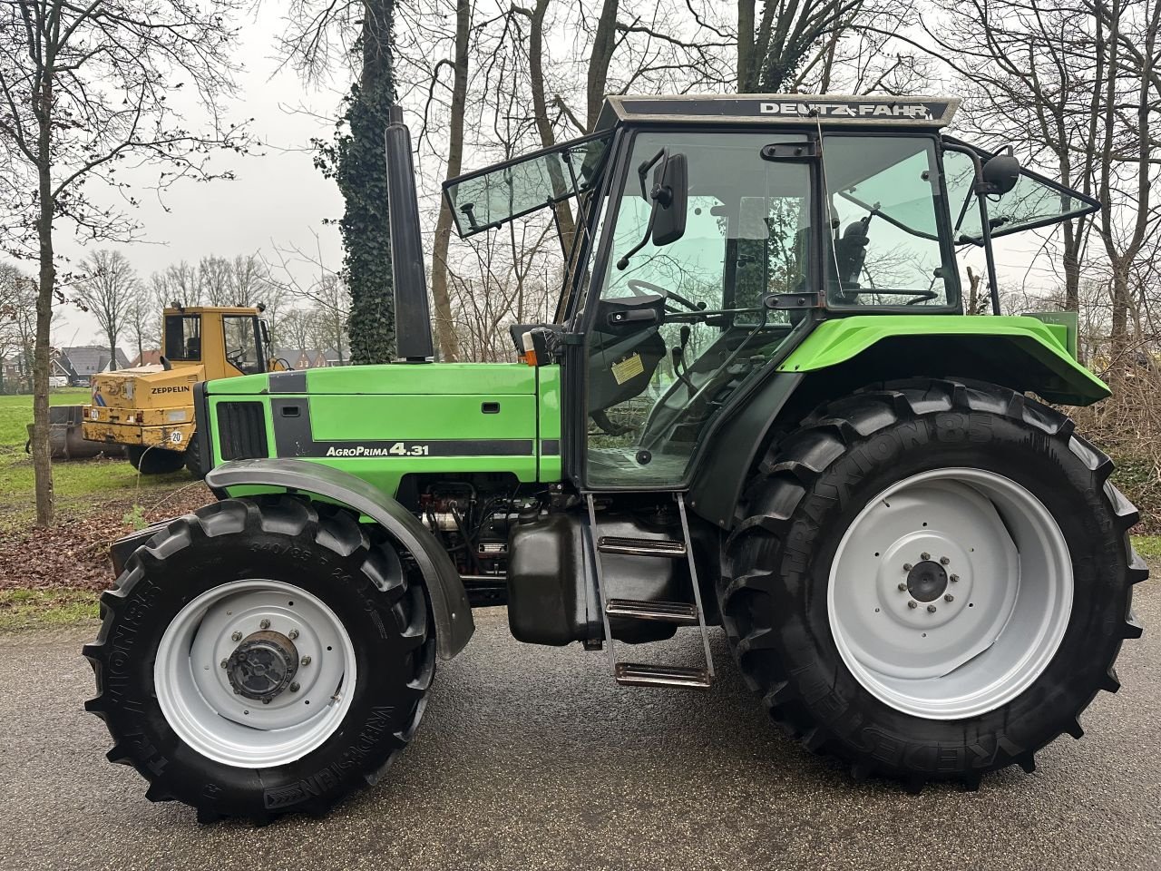 Traktor of the type Deutz-Fahr Agroprima 4.31, Gebrauchtmaschine in Rossum (Picture 3)