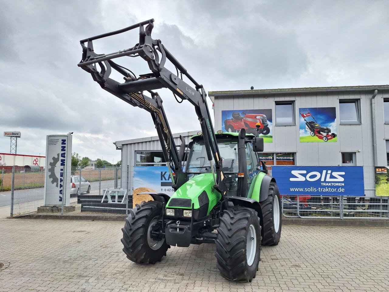 Traktor типа Deutz-Fahr Agrotron 100 NEW, Gebrauchtmaschine в Stuhr (Фотография 1)