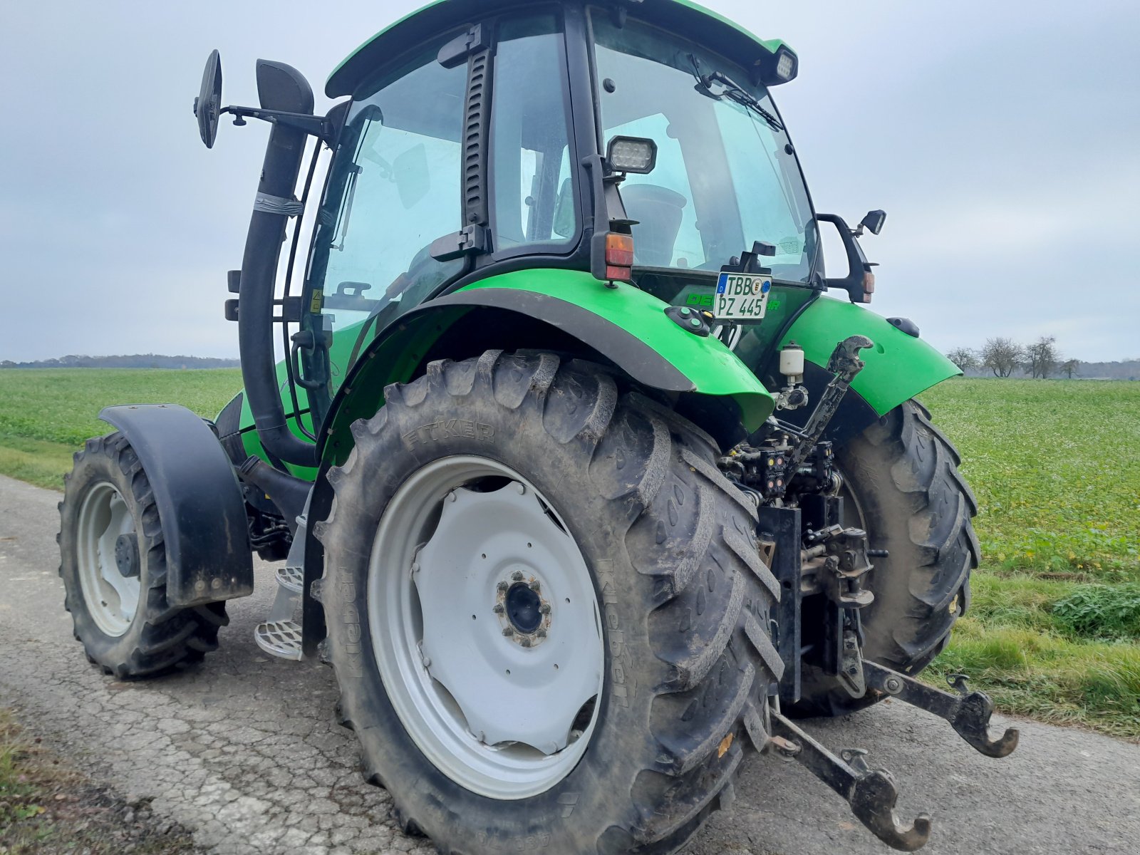 Traktor Türe ait Deutz-Fahr Agrotron 105 MK 3, Gebrauchtmaschine içinde Creglingen (resim 5)