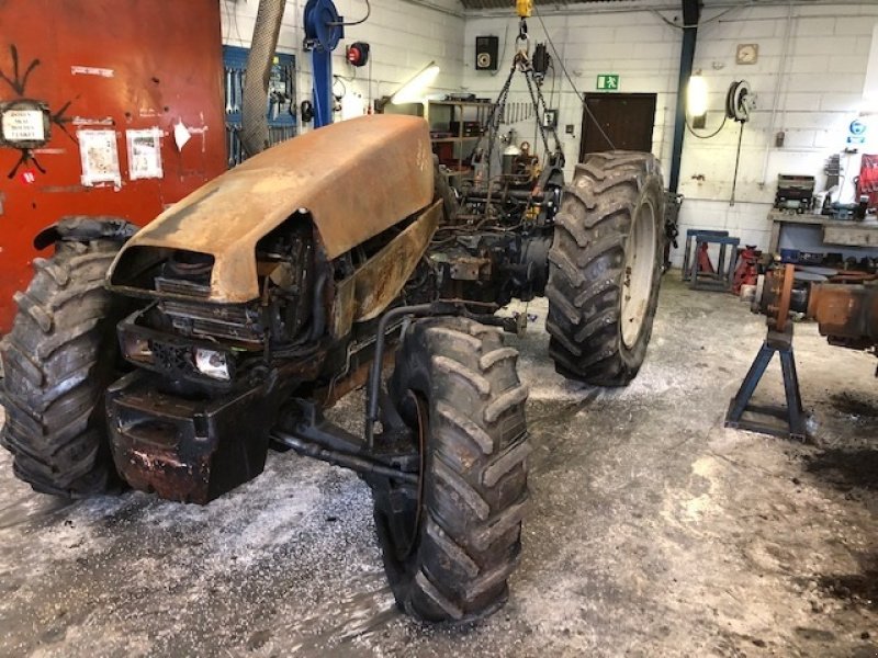 Traktor tip Deutz-Fahr Agrotron 106, Gebrauchtmaschine in Viborg (Poză 4)