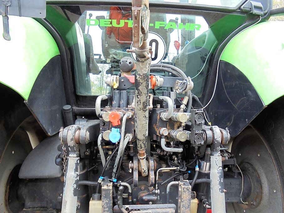 Traktor от тип Deutz-Fahr Agrotron 106, Gebrauchtmaschine в Coppenbrügge (Снимка 7)