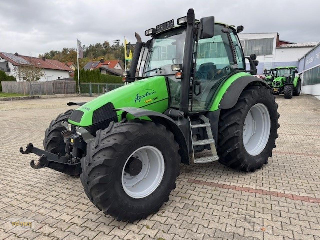 Traktor Türe ait Deutz-Fahr AGROTRON 106, Gebrauchtmaschine içinde Büchlberg (resim 3)