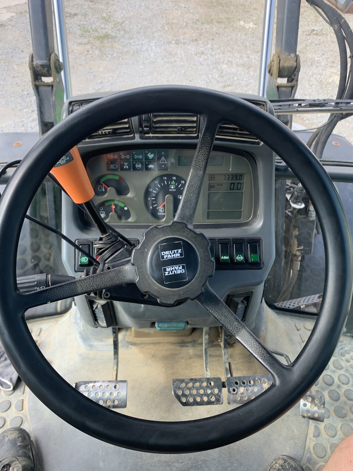 Traktor del tipo Deutz-Fahr Agrotron 115 MK 3, Gebrauchtmaschine en Buchhofen (Imagen 9)