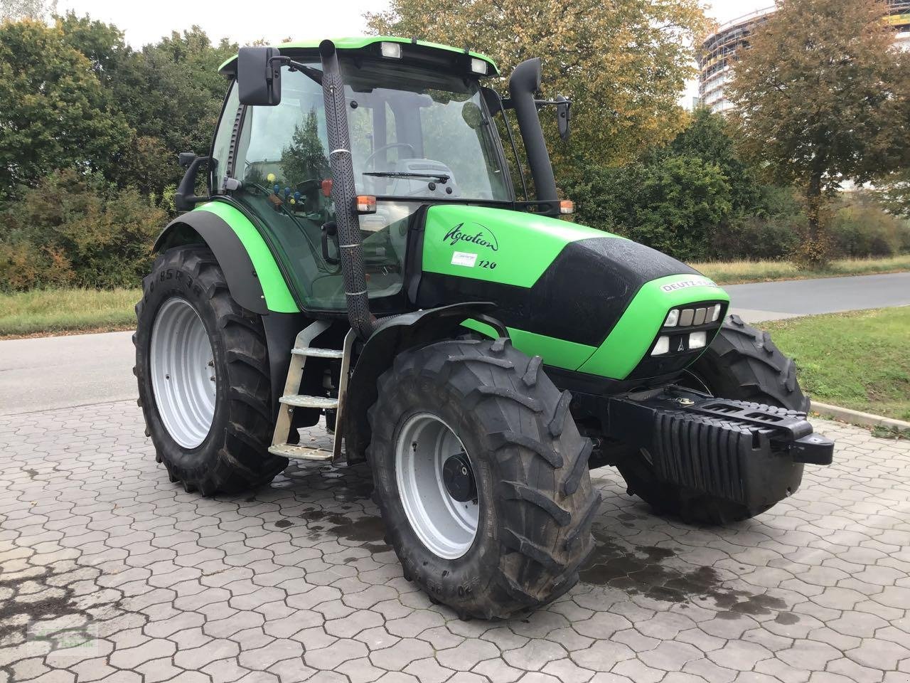 Traktor van het type Deutz-Fahr Agrotron 120, Gebrauchtmaschine in Nordstemmen (Foto 2)