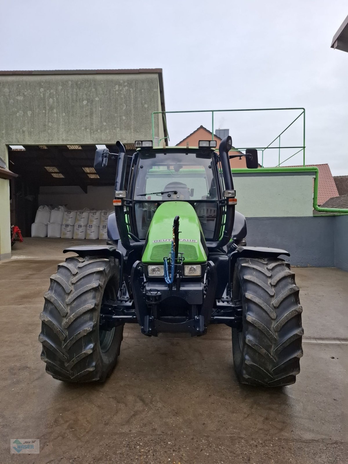 Traktor of the type Deutz-Fahr Agrotron 135 MK 3, Gebrauchtmaschine in Creglingen (Picture 3)