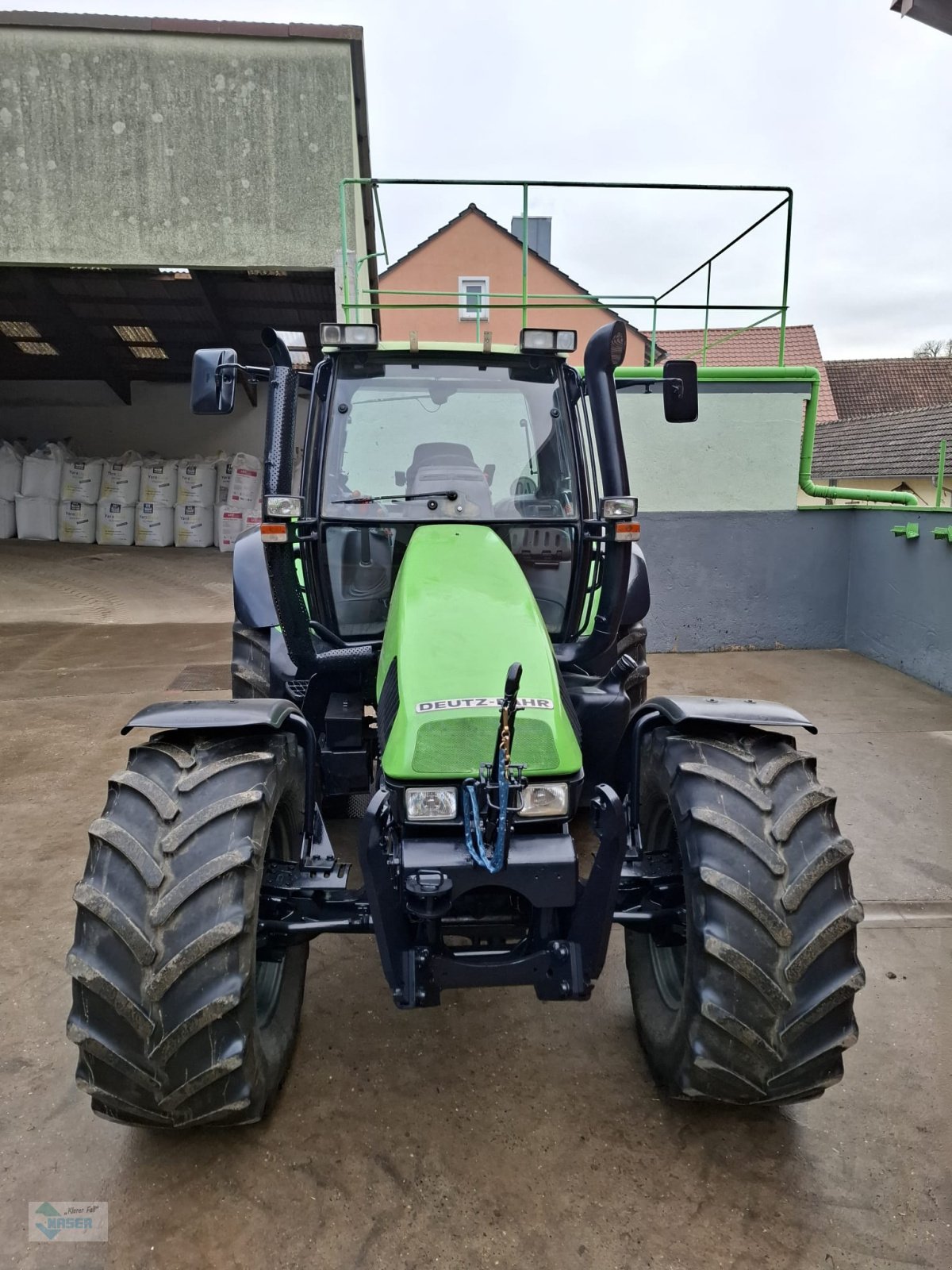 Traktor of the type Deutz-Fahr Agrotron 135 MK 3, Gebrauchtmaschine in Creglingen (Picture 5)