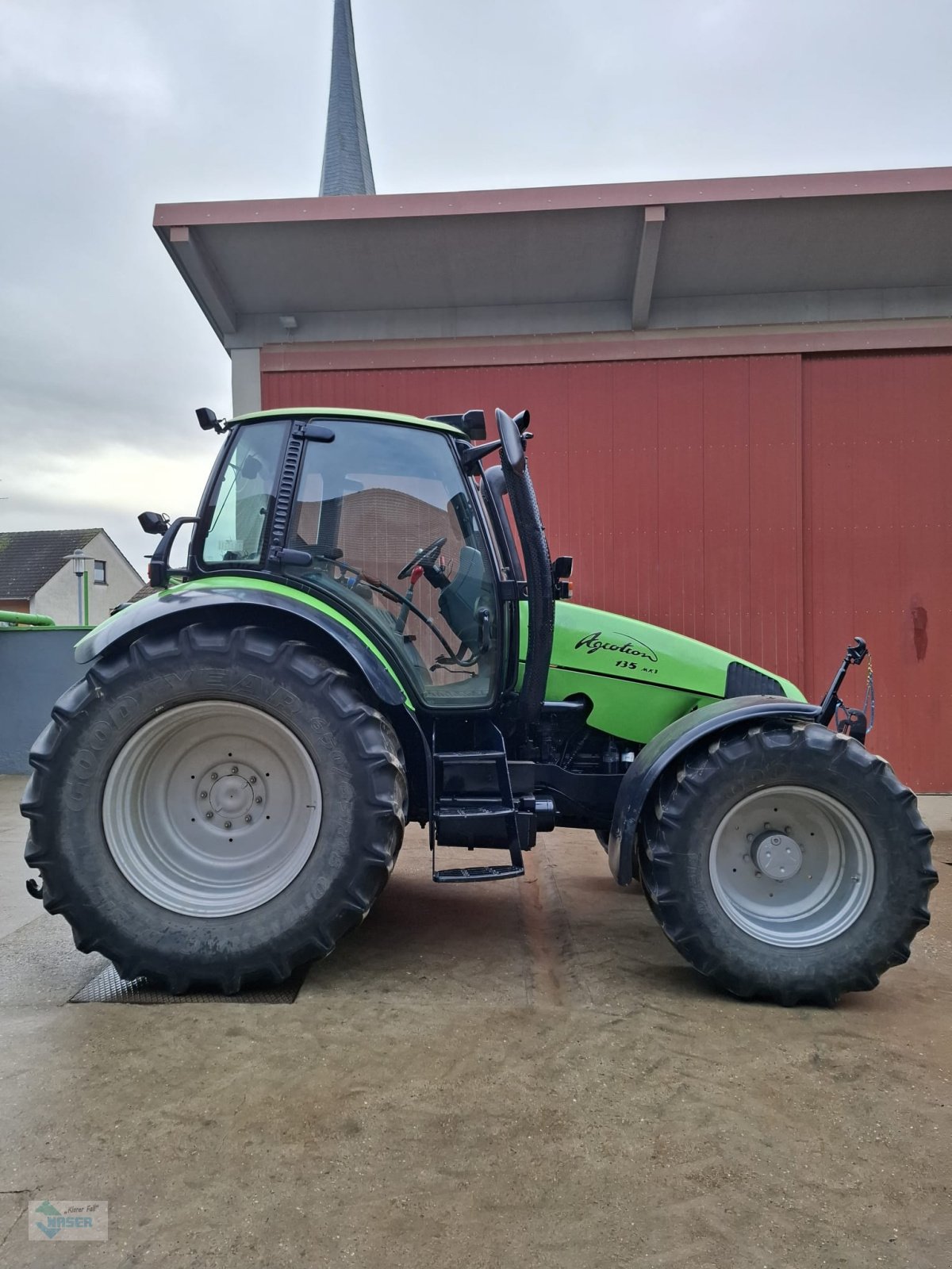 Traktor of the type Deutz-Fahr Agrotron 135 MK 3, Gebrauchtmaschine in Creglingen (Picture 9)