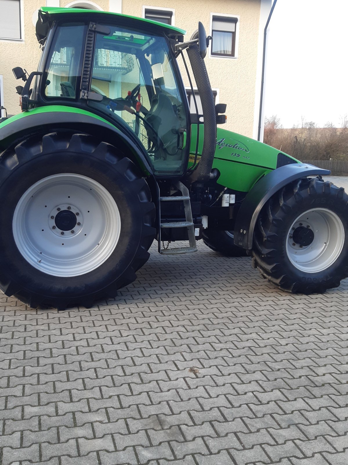 Traktor typu Deutz-Fahr Agrotron 135 MK 3, Gebrauchtmaschine w Bad Griesbach (Zdjęcie 2)