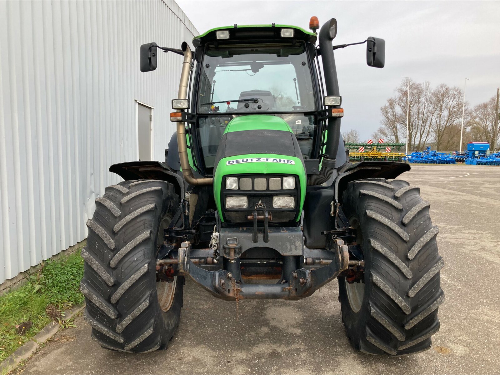 Traktor of the type Deutz-Fahr AGROTRON 150, Gebrauchtmaschine in CHEMINOT (Picture 5)