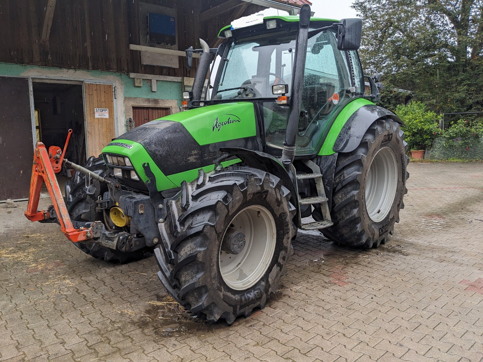 Traktor tipa Deutz-Fahr Agrotron 150.6, Gebrauchtmaschine u Erbendorf (Slika 1)