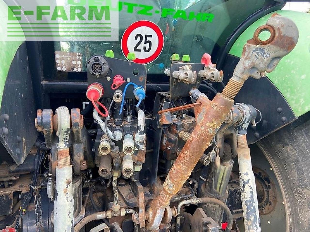 Traktor типа Deutz-Fahr agrotron 165, Gebrauchtmaschine в SZEGED (Фотография 21)