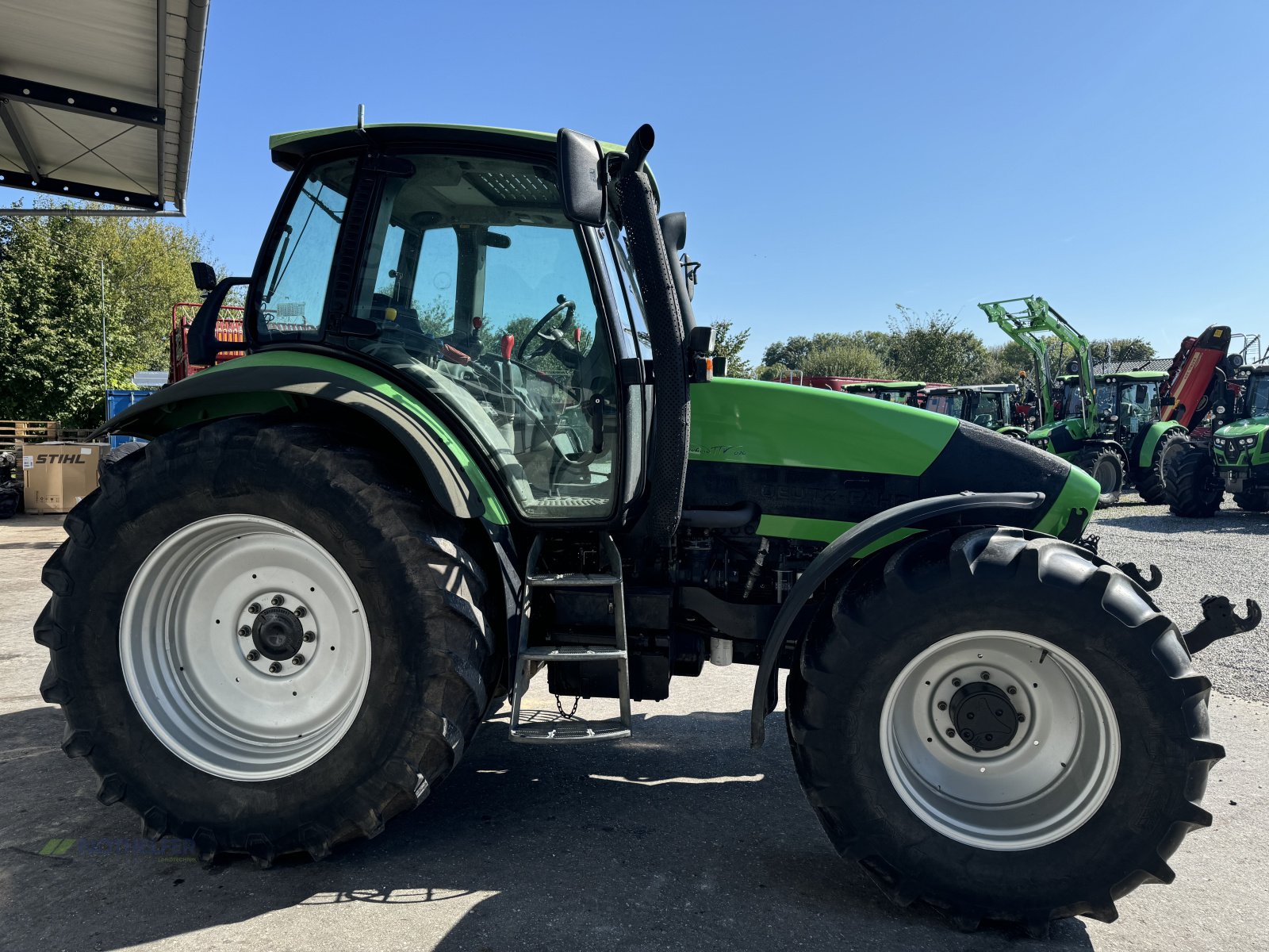 Traktor van het type Deutz-Fahr Agrotron 165.7, Gebrauchtmaschine in Pforzen (Foto 4)