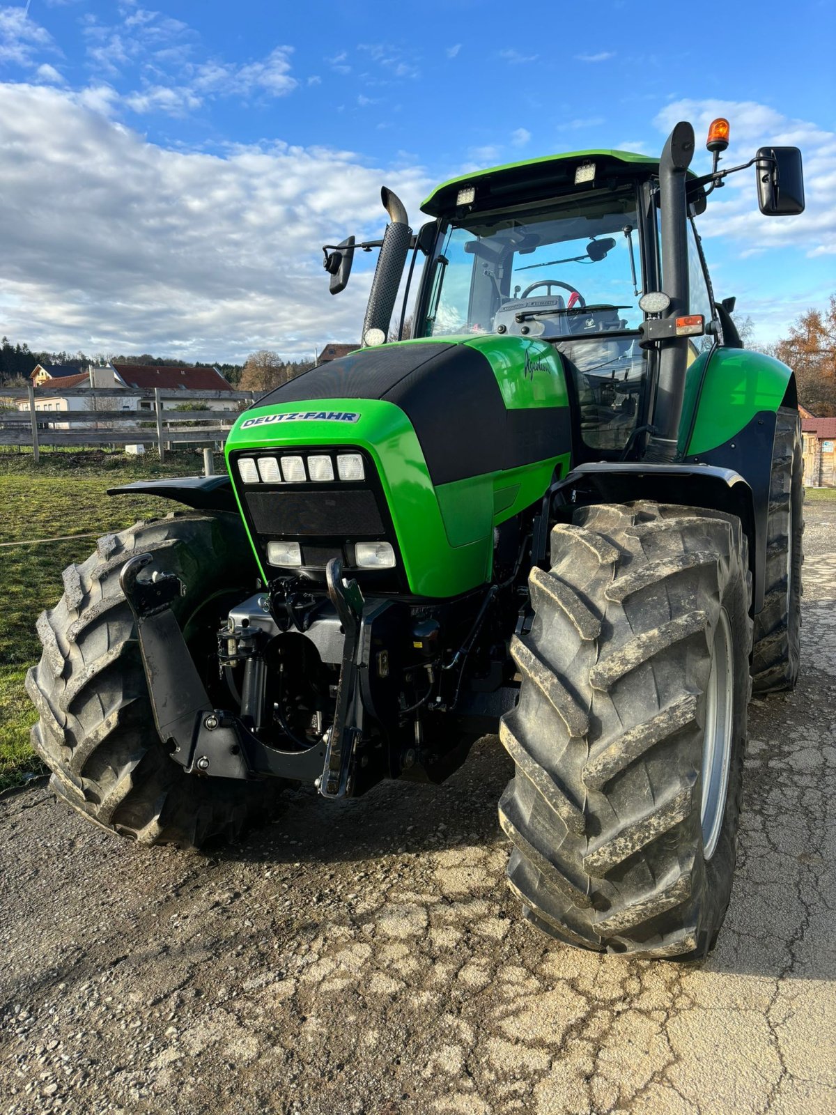 Traktor типа Deutz-Fahr Agrotron 210, Gebrauchtmaschine в Schwarzautal (Фотография 1)