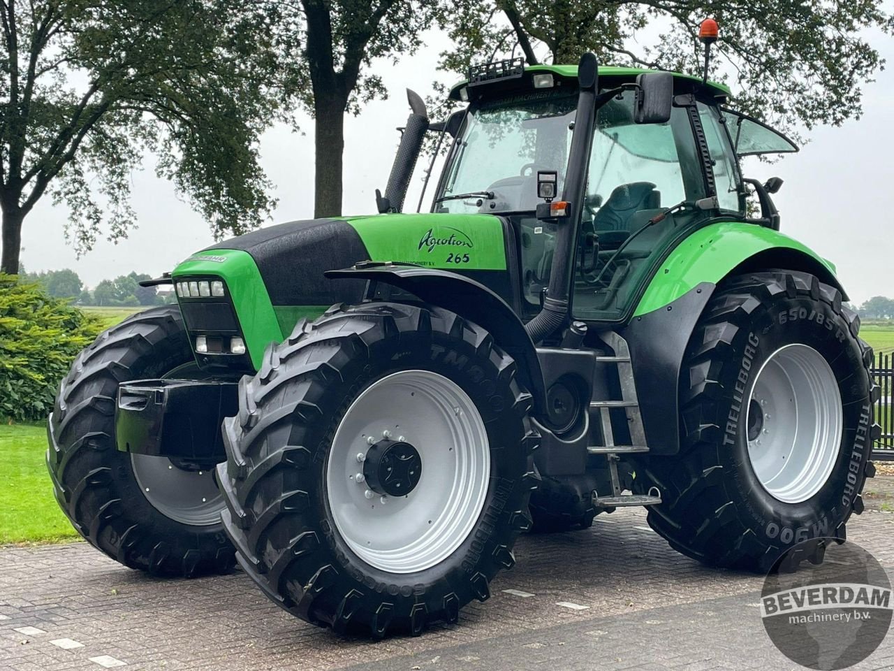 Traktor του τύπου Deutz-Fahr Agrotron 265, Gebrauchtmaschine σε Vriezenveen (Φωτογραφία 1)