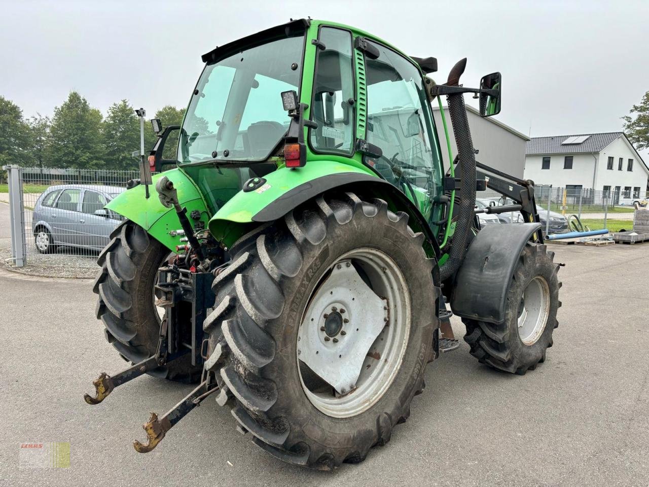 Traktor tip Deutz-Fahr AGROTRON 4.90 S, Frontlader BAAS TRIMA 1390 Professional, FKH + FZW, Pflegeräder, Gebrauchtmaschine in Westerstede (Poză 9)