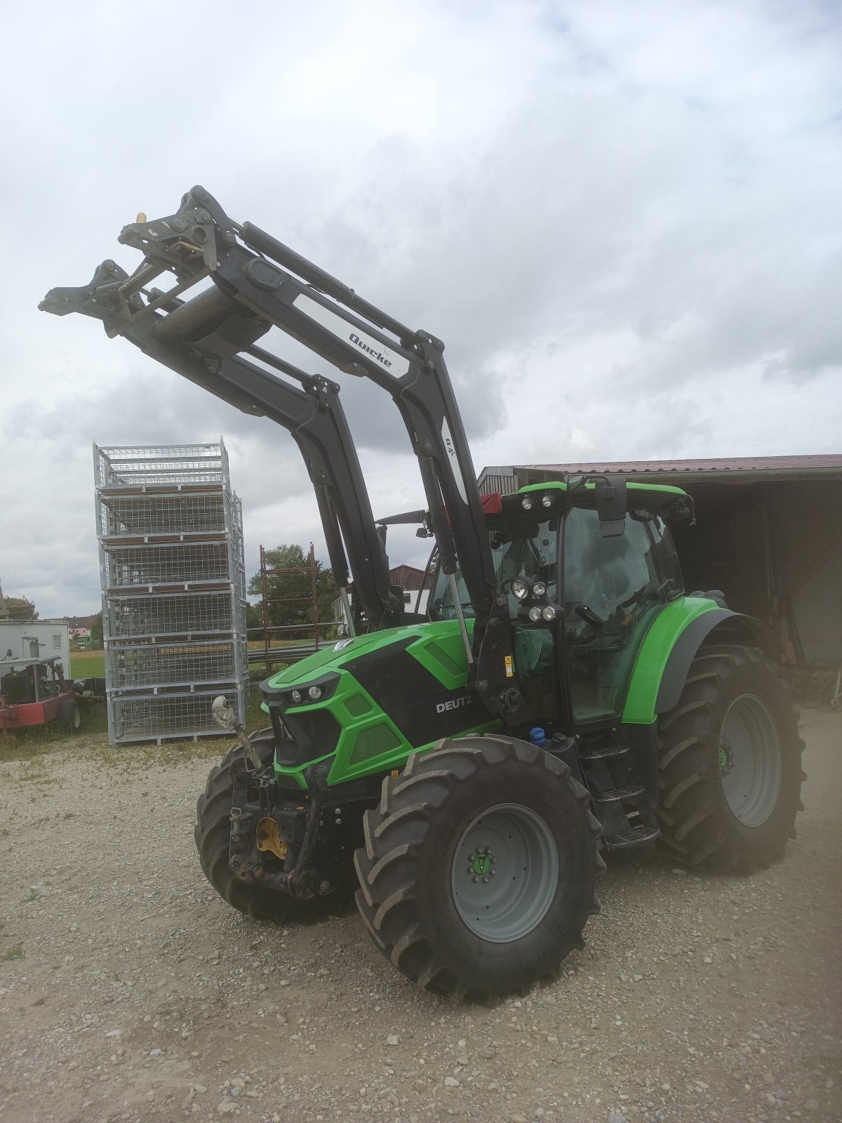 Traktor du type Deutz-Fahr Agrotron 6120.4, Gebrauchtmaschine en Hallbergmoos (Photo 1)