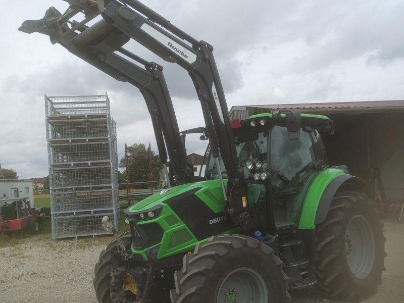 Traktor van het type Deutz-Fahr Agrotron 6120.4, Gebrauchtmaschine in Hallbergmoos (Foto 1)