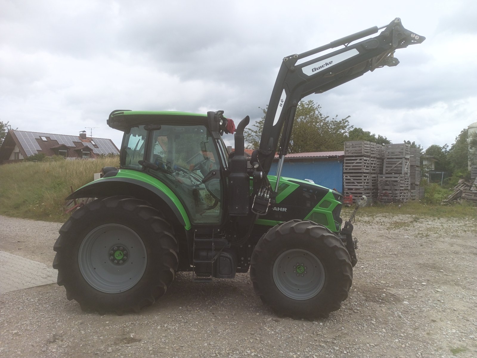 Traktor des Typs Deutz-Fahr Agrotron 6120.4, Gebrauchtmaschine in Hallbergmoos (Bild 3)