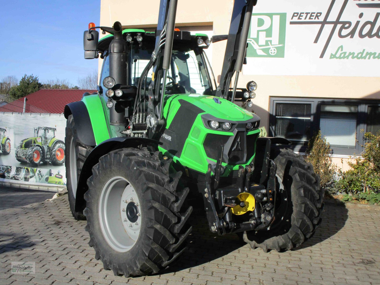 Traktor del tipo Deutz-Fahr Agrotron 6.130 TTV, Gebrauchtmaschine en Wildenberg (Imagen 2)