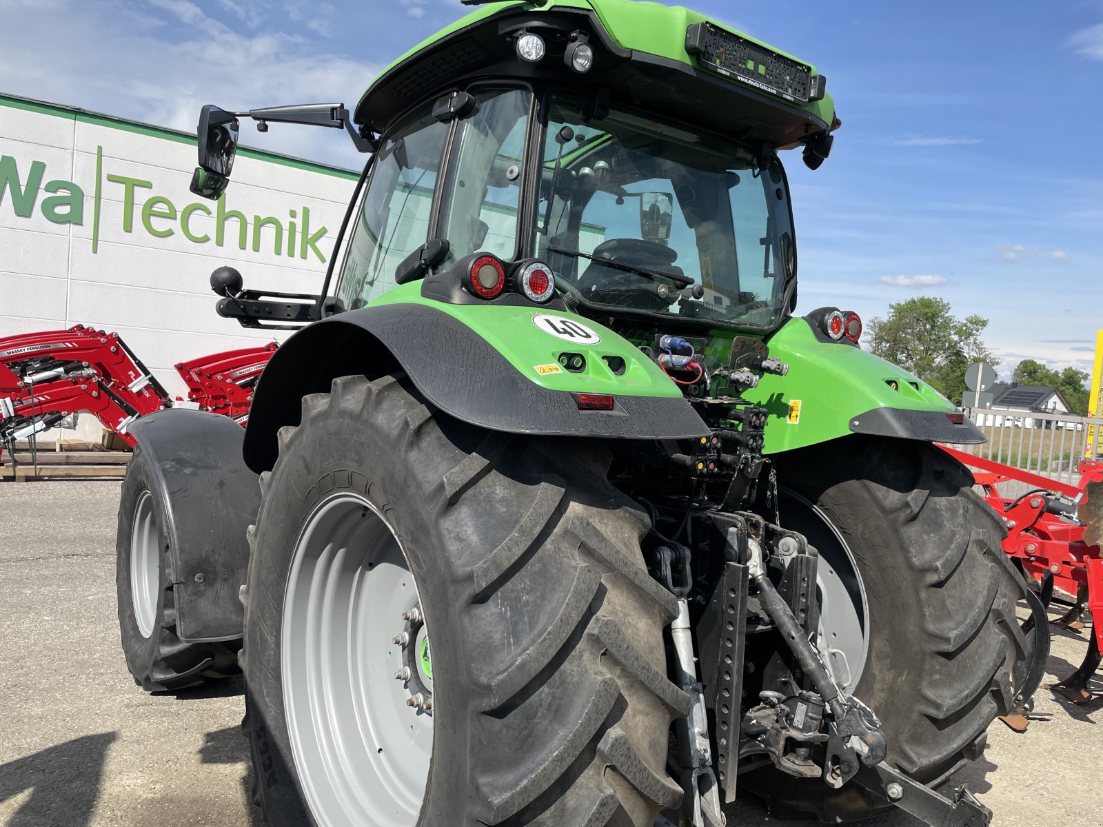 Traktor typu Deutz-Fahr Agrotron 6130 TTV, Gebrauchtmaschine v Eichendorf (Obrázok 2)