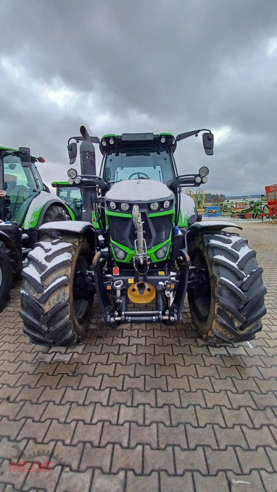 Traktor van het type Deutz-Fahr Agrotron 6130 TTV, Gebrauchtmaschine in Creußen (Foto 5)