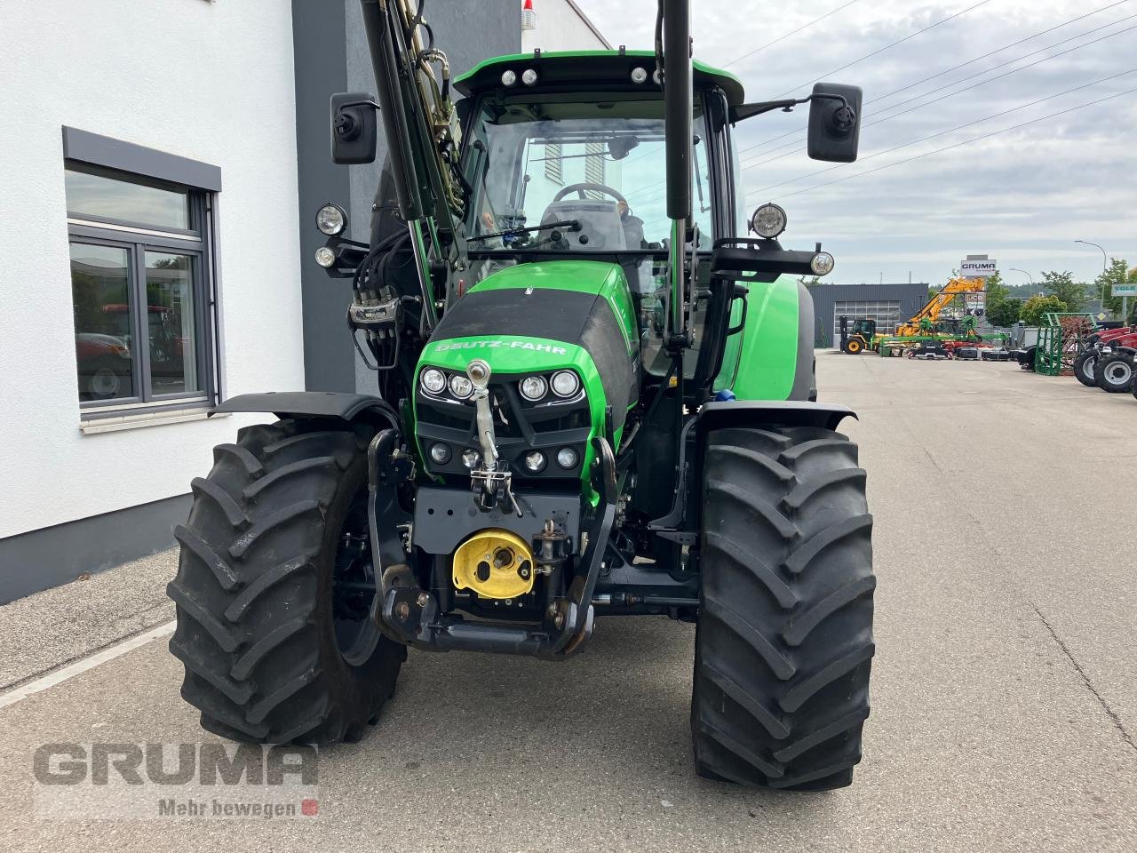 Traktor Türe ait Deutz-Fahr Agrotron 6130.4, Gebrauchtmaschine içinde Friedberg-Derching (resim 2)