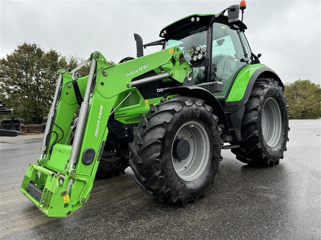 Traktor του τύπου Deutz-Fahr Agrotron 6145.4 KUN 1900 TIMER OG FULD AFFJEDRING!, Gebrauchtmaschine σε Nørager (Φωτογραφία 1)