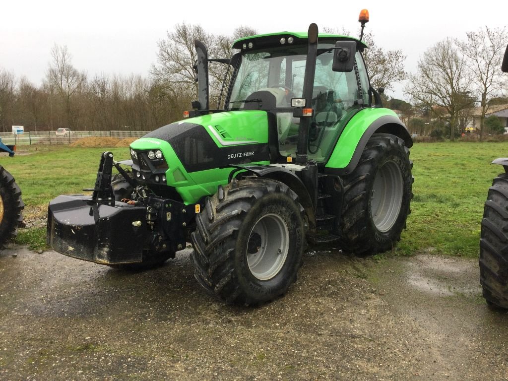 Traktor van het type Deutz-Fahr AGROTRON 6150, Gebrauchtmaschine in L'ISLE JOURDAIN (Foto 1)