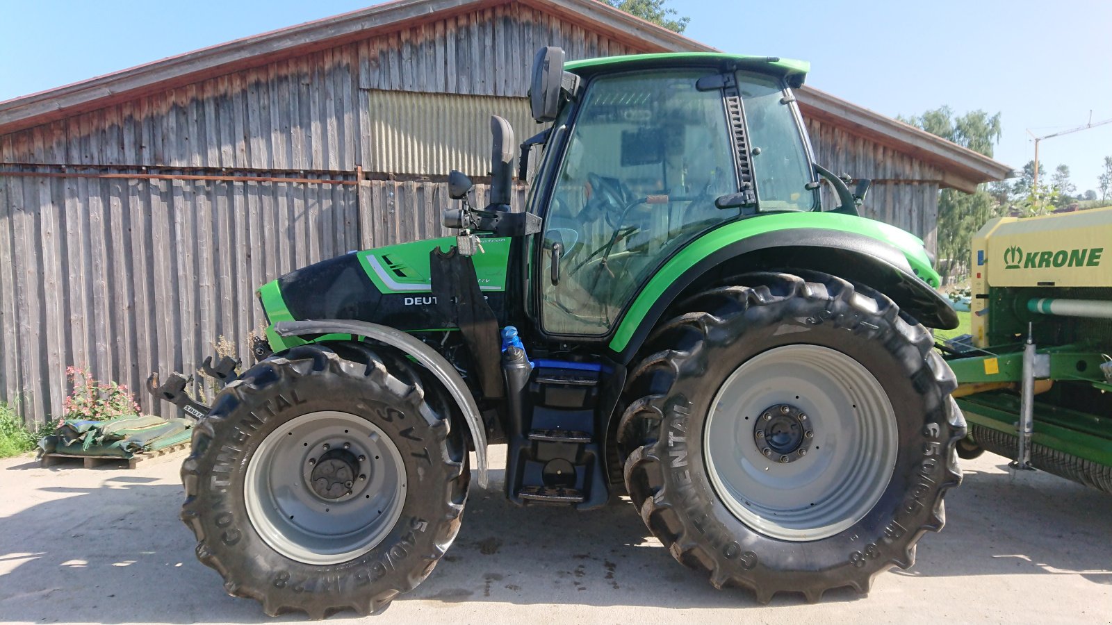 Traktor des Typs Deutz-Fahr Agrotron 6150.4 TTV, Gebrauchtmaschine in Mähring (Bild 1)