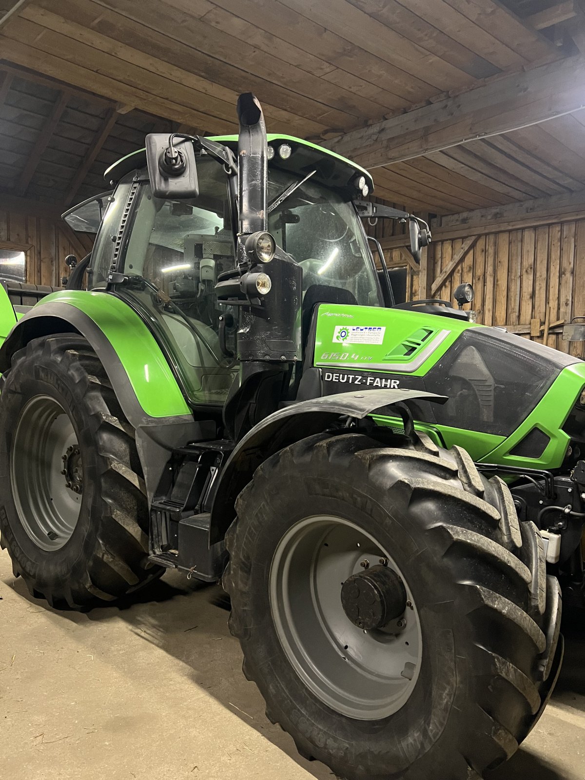 Traktor des Typs Deutz-Fahr Agrotron 6150.4 TTV, Gebrauchtmaschine in Bad Zell (Bild 1)