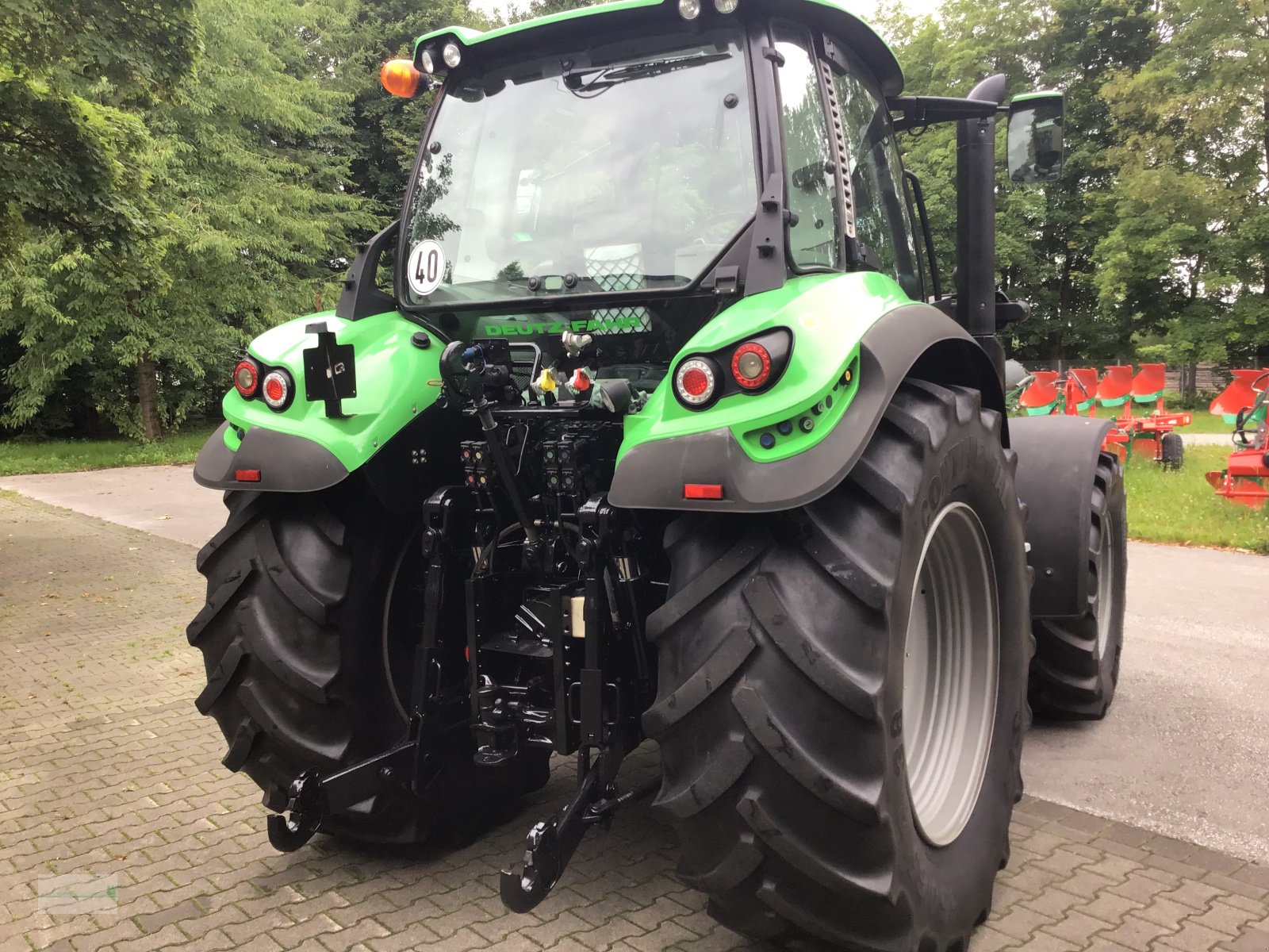 Traktor типа Deutz-Fahr Agrotron 6160 TTV, Gebrauchtmaschine в Marsberg (Фотография 10)