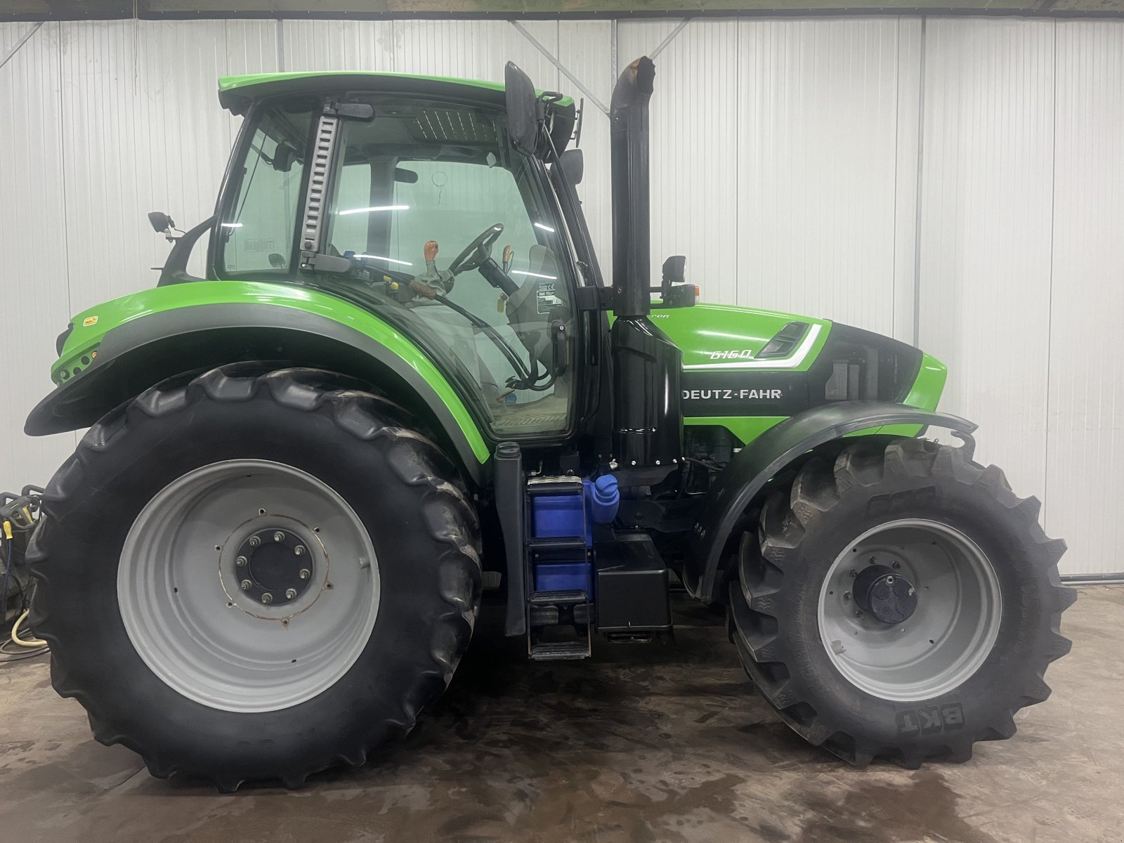 Traktor tip Deutz-Fahr Agrotron 6160, Gebrauchtmaschine in Kerken (Poză 4)