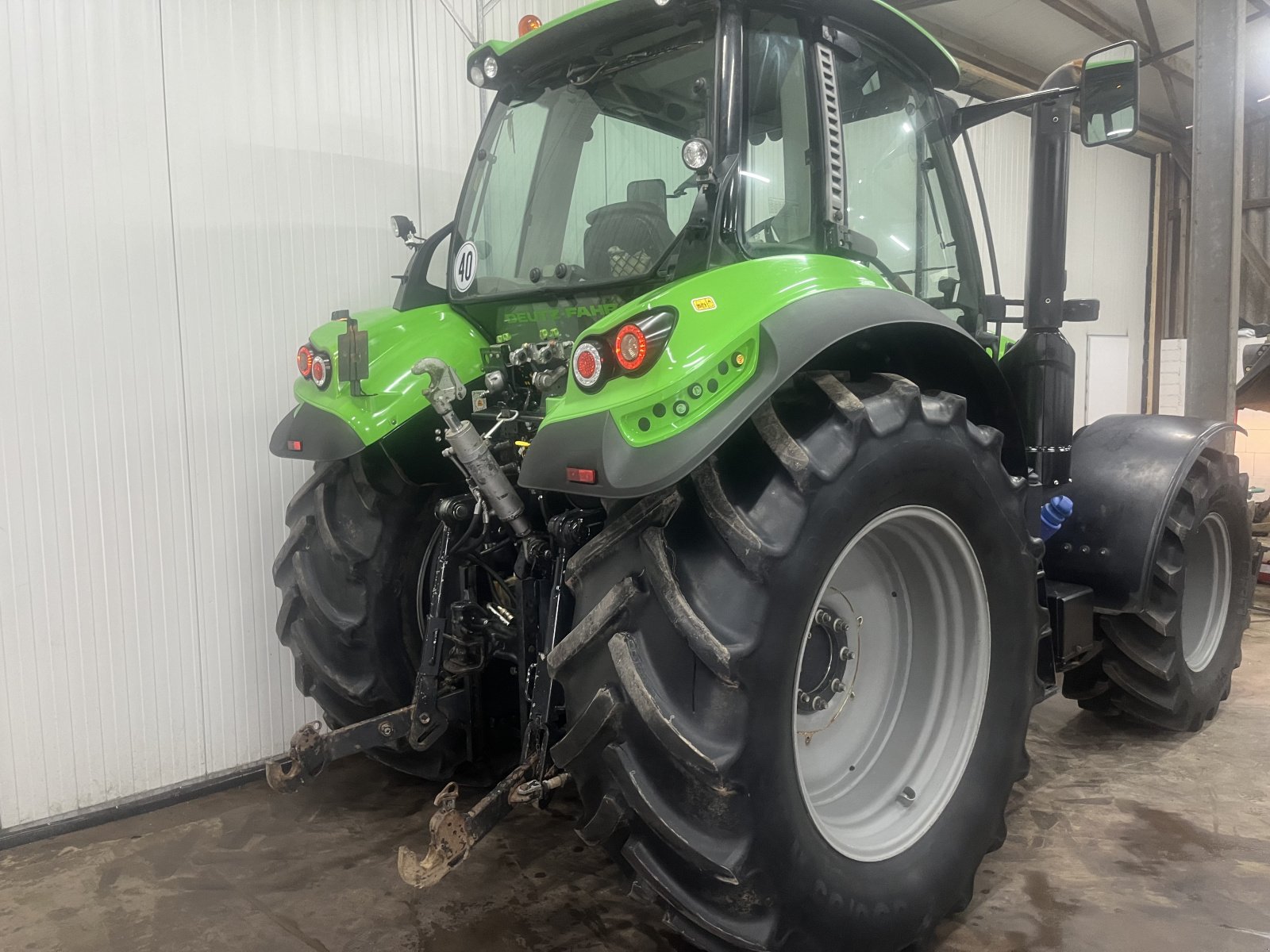 Traktor Türe ait Deutz-Fahr Agrotron 6160, Gebrauchtmaschine içinde Kerken (resim 16)