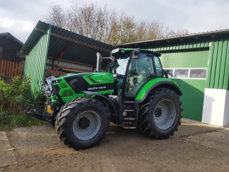 Traktor van het type Deutz-Fahr Agrotron 6165 Power Shift, Gebrauchtmaschine in Gangkofen (Foto 1)