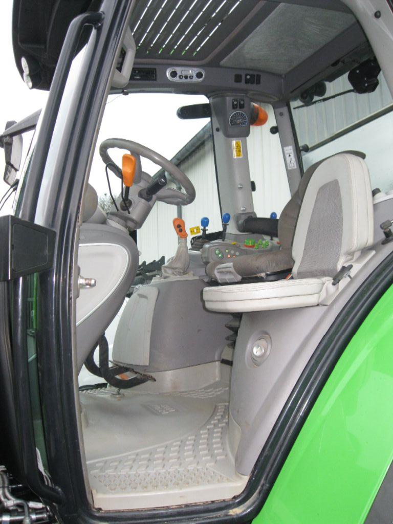 Traktor del tipo Deutz-Fahr Agrotron 6165 PS T4F, Gebrauchtmaschine en BRECE (Imagen 4)