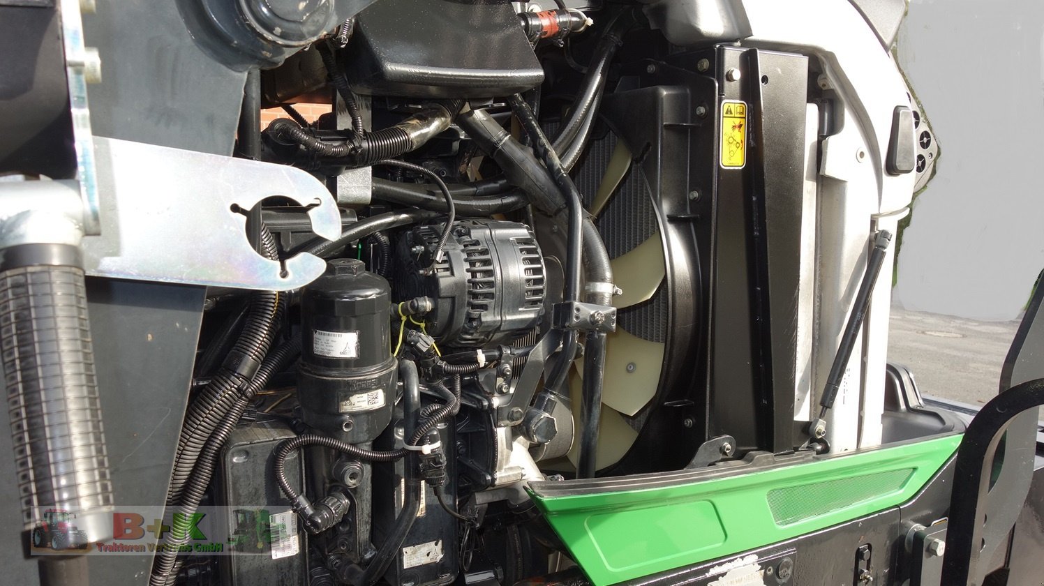 Traktor Türe ait Deutz-Fahr Agrotron 6165 RC Shift, Gebrauchtmaschine içinde Kettenkamp (resim 22)