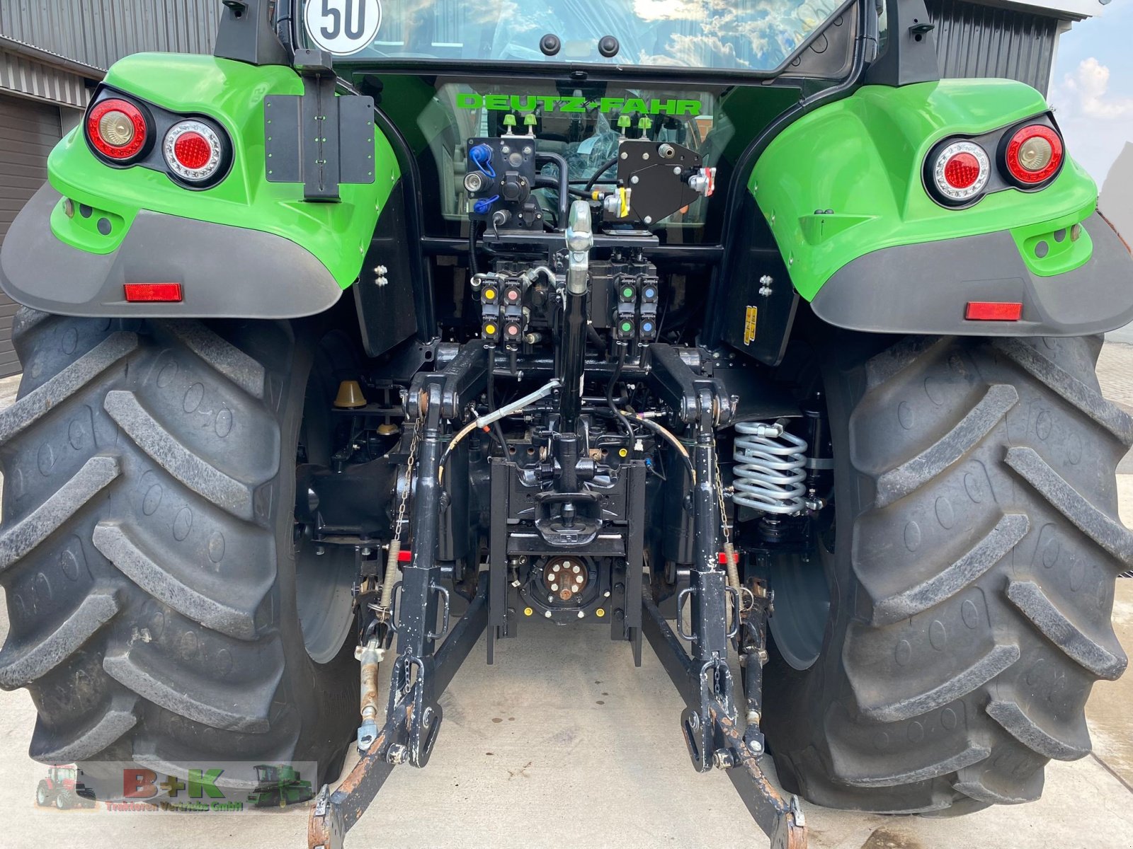 Traktor tip Deutz-Fahr Agrotron 6165 RC Shift, Gebrauchtmaschine in Kettenkamp (Poză 12)