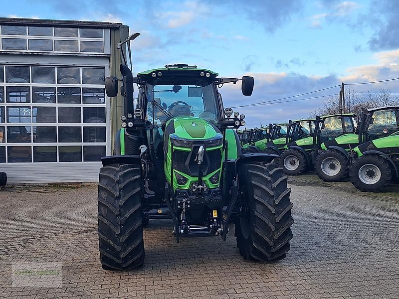 Traktor des Typs Deutz-Fahr AGROTRON 6165 TTV  NEU !!!, Neumaschine in Leichlingen (Bild 2)