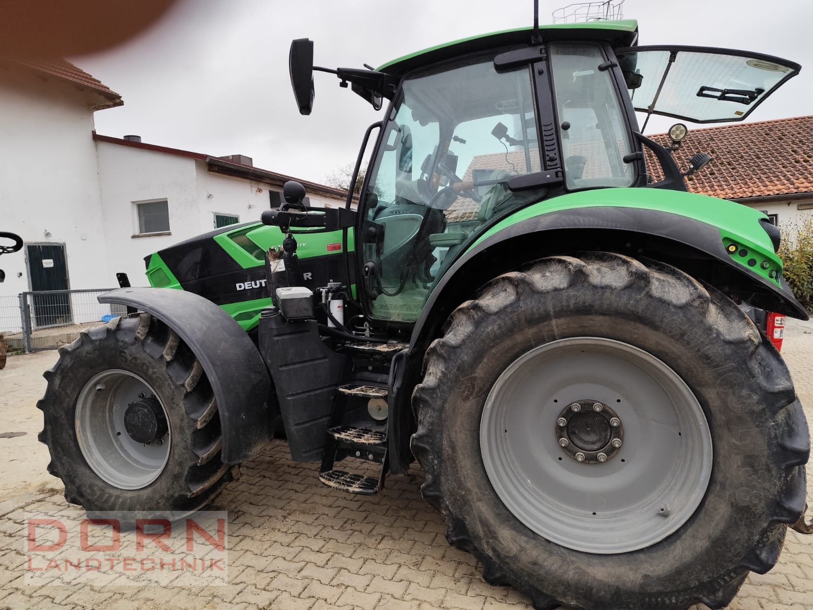 Traktor typu Deutz-Fahr Agrotron 6165 TTV, Gebrauchtmaschine v Bruckberg (Obrázok 2)