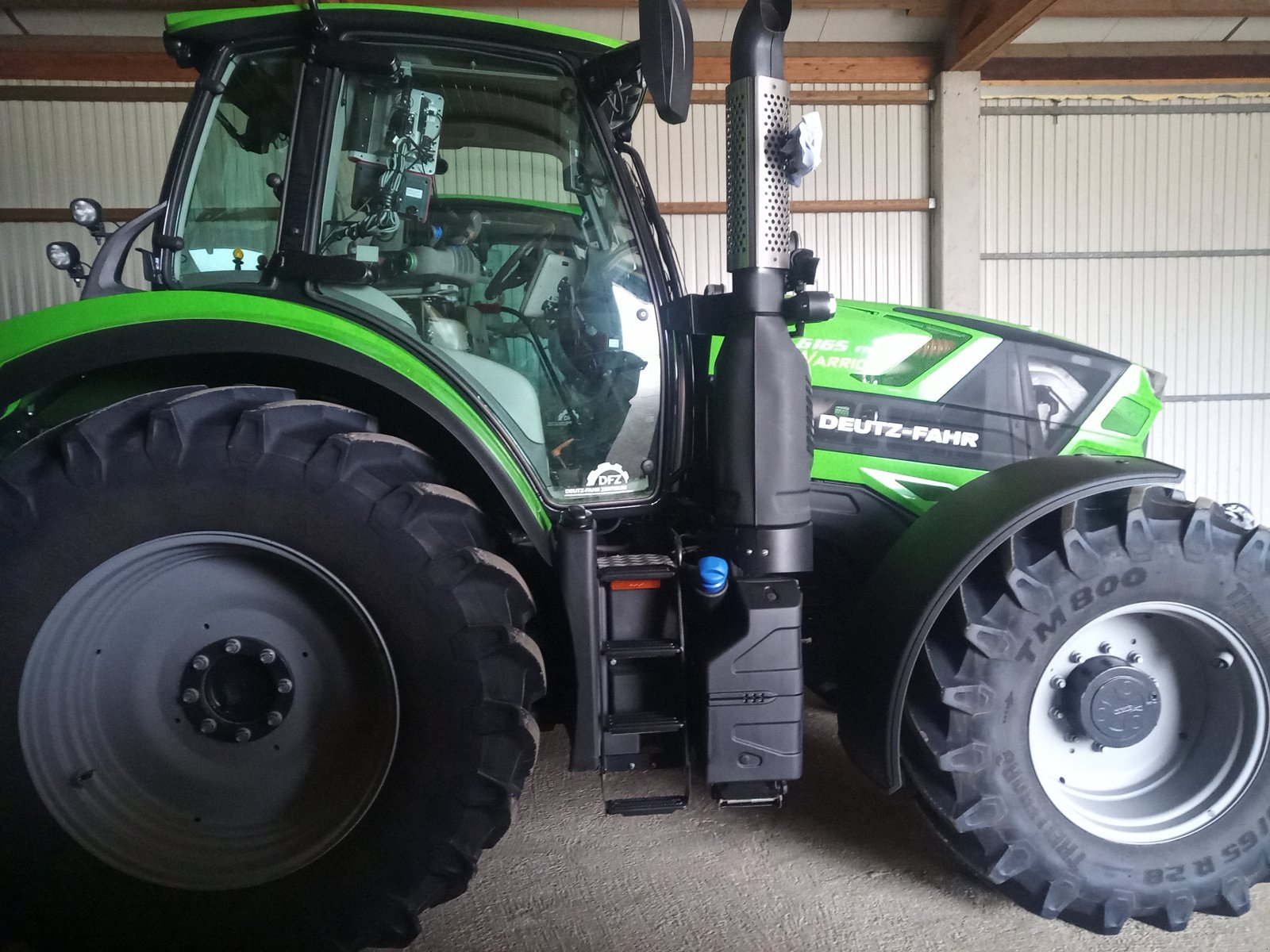 Traktor typu Deutz-Fahr Agrotron 6165 TTV, Gebrauchtmaschine v Aislingen (Obrázek 5)