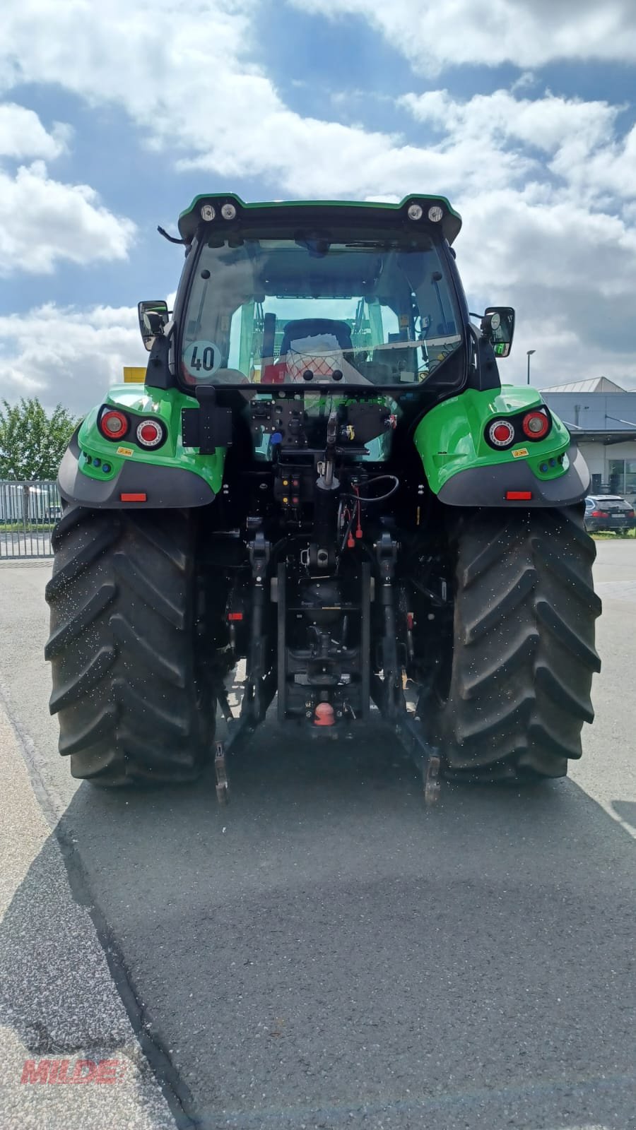 Traktor typu Deutz-Fahr Agrotron 6165.4 TTV, Gebrauchtmaschine w Creußen (Zdjęcie 4)