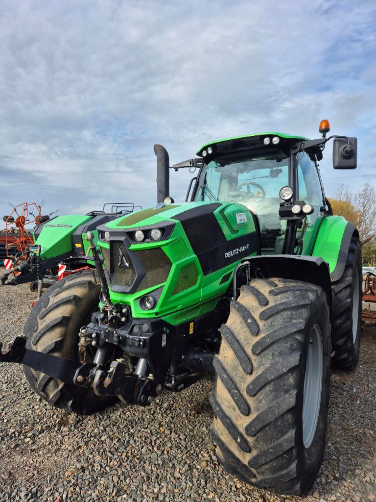 Traktor Türe ait Deutz-Fahr AGROTRON 6185 RC SHIFT, Gebrauchtmaschine içinde MORHANGE (resim 4)