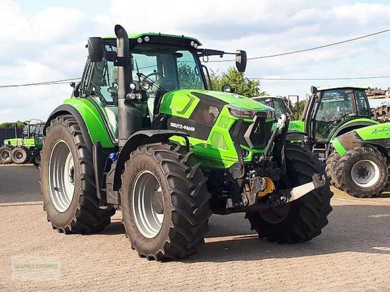 Traktor от тип Deutz-Fahr AGROTRON 6185 TTV HD   TOP !!!, Gebrauchtmaschine в Leichlingen