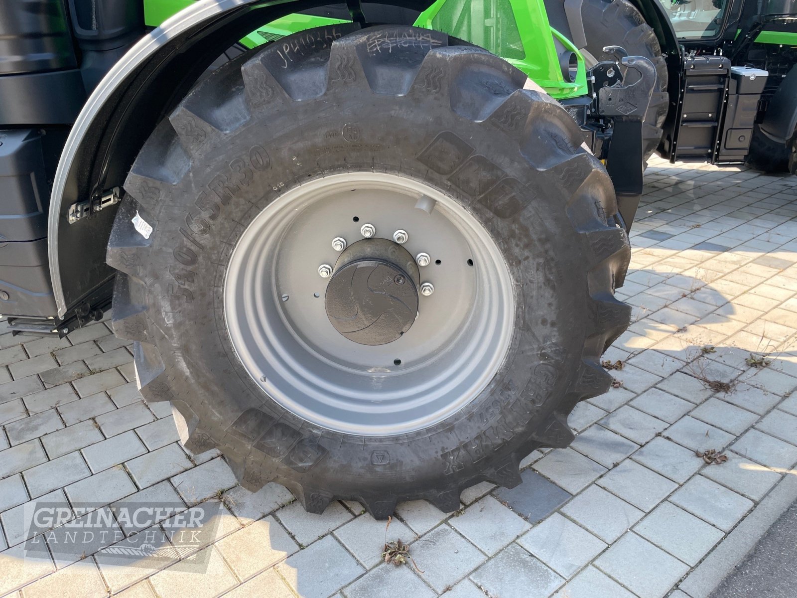 Traktor Türe ait Deutz-Fahr Agrotron 6185 TTV, Neumaschine içinde Pfullendorf (resim 3)