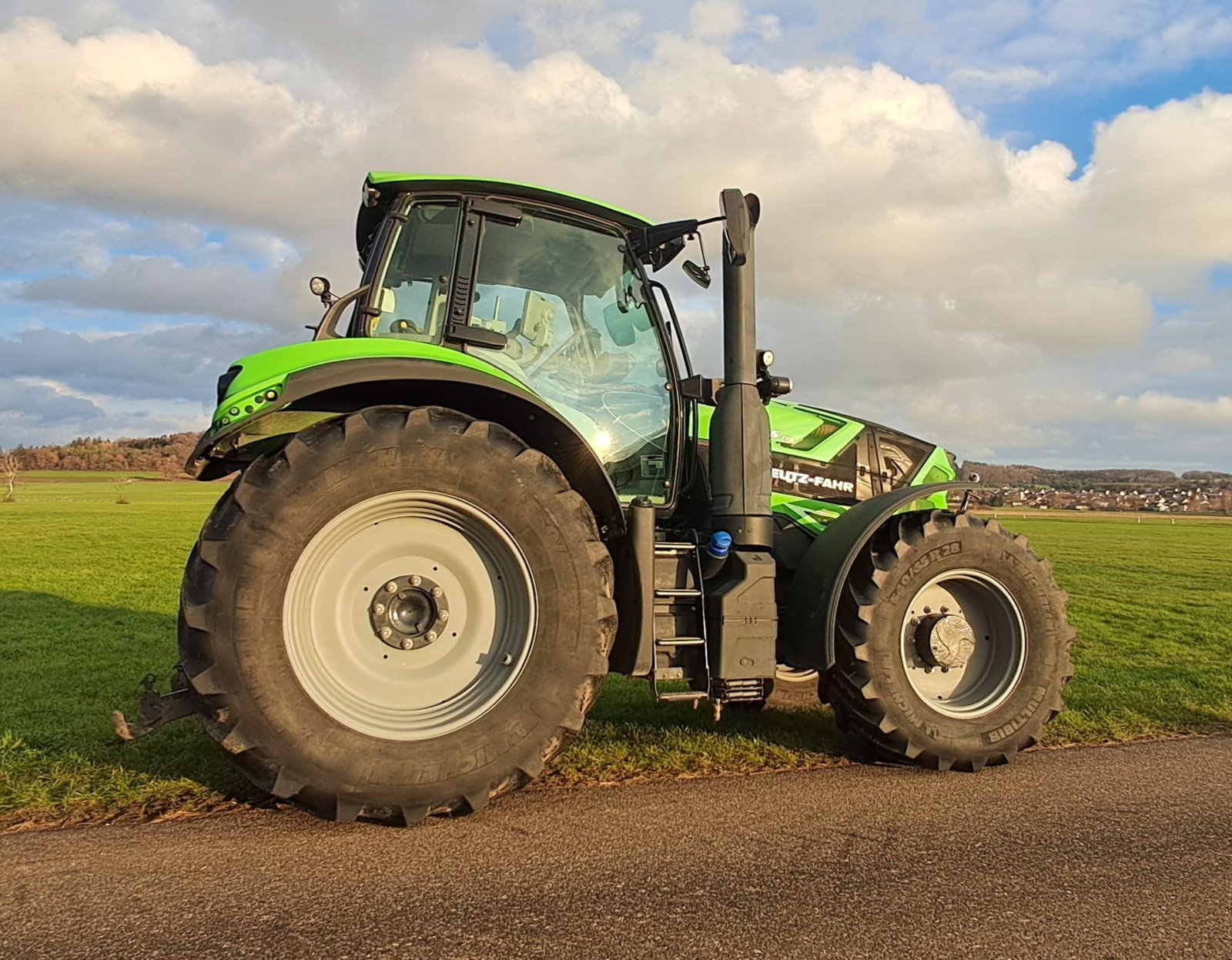 Traktor tip Deutz-Fahr Agrotron 6185 TTV, Gebrauchtmaschine in Daiting (Poză 9)