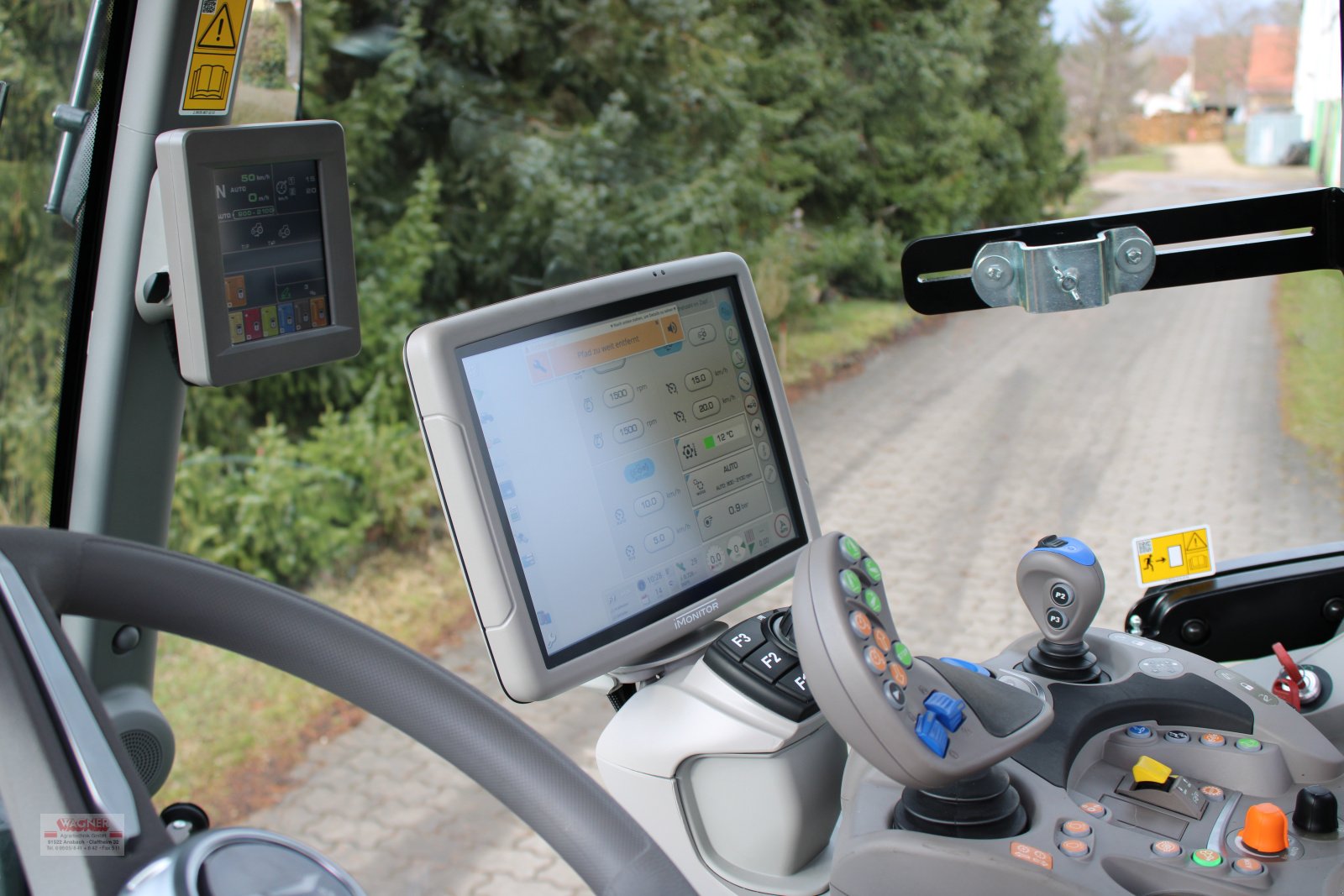 Traktor van het type Deutz-Fahr Agrotron 6185 TTV, Gebrauchtmaschine in Ansbach (Foto 5)